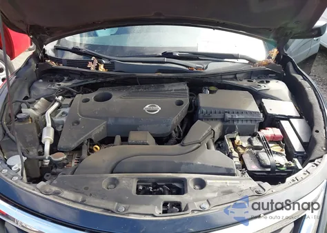 2015 Nissan Altima 2.5 S z USA, uszkodzony, nr VIN 1N4AL3APXFC219232